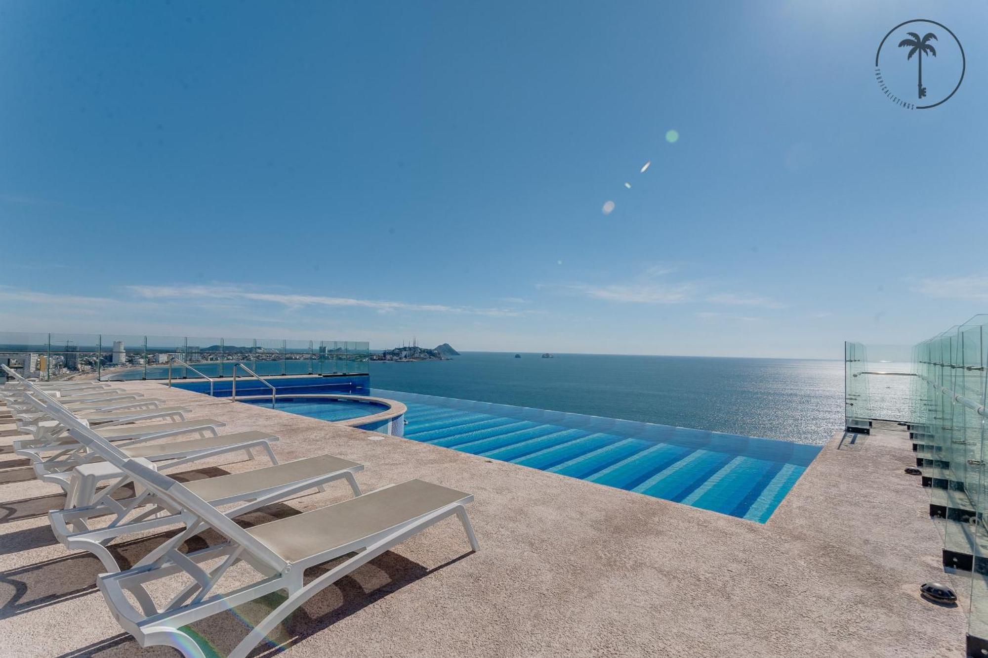 Hermosa Vista Al Mar, Condominio De Lujo! マサトラン エクステリア 写真